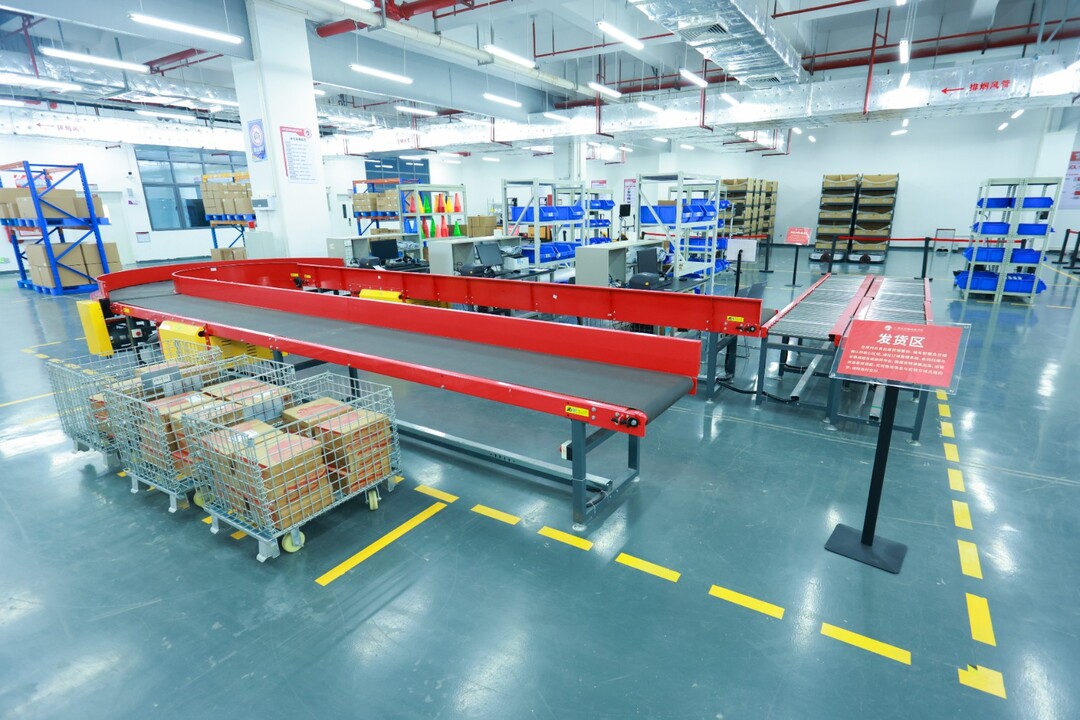 168136914843193488.jpg 图4京东智慧物流实训中心.jpg