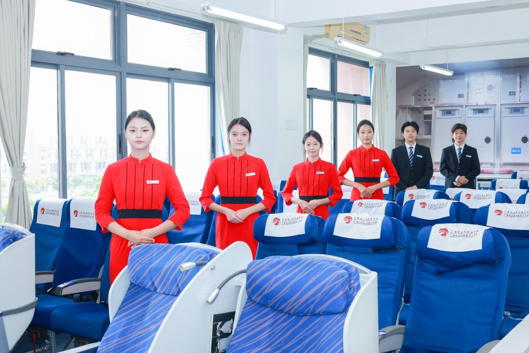 航空服务配图.jpg